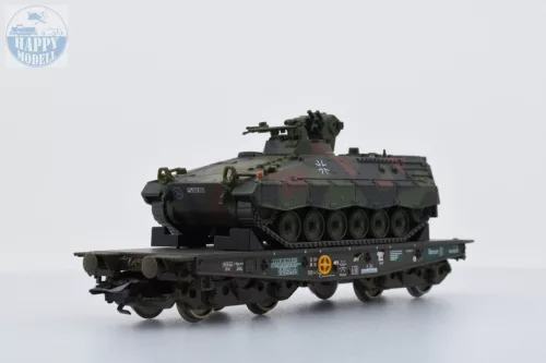 MARKLIN 48746 Pörekocsi nehéz harckocsival 