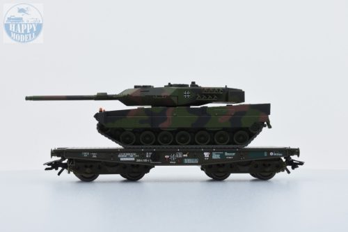 MARKLIN 48793 Pörekocsi nehéz harckocsival 