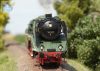 TRIX 25020 Gőzmozdony BR18 dupla szerkocsival 