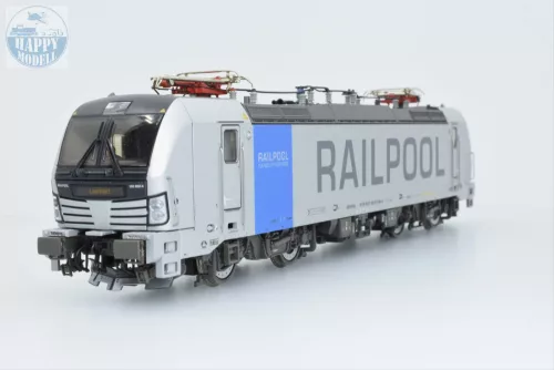 ROCO 73915 Villanymozdony Vectron Railpool 